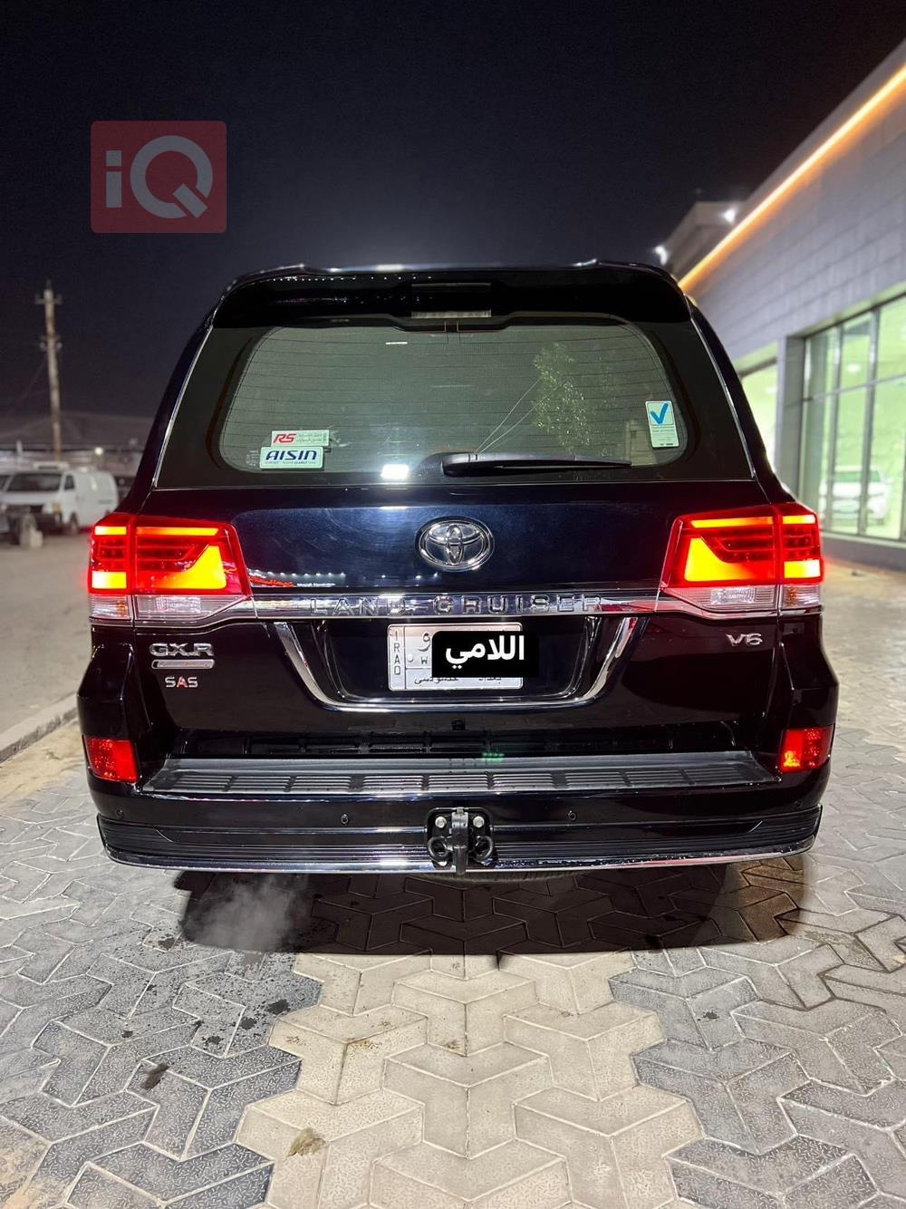 Toyota Land Cruiser